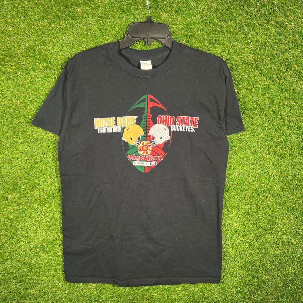 Gildan Notre Dame vs Ohio State 2016 Fiesta Bowl Graphic T-Shirt Mens M Black